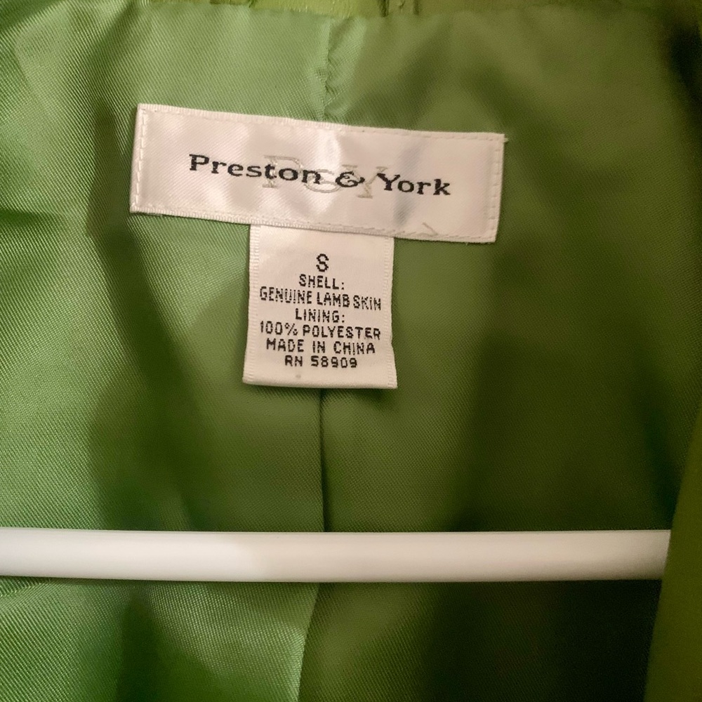 Preston & York Vibrant Green Leather Jacket - Picture 2 of 8